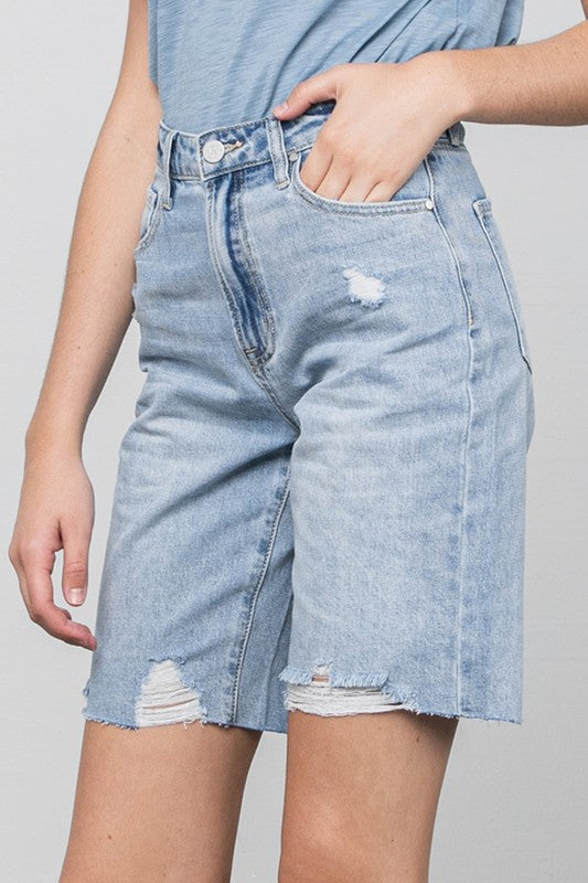 HI RISE PREMIUM BOTTOM HEM DISTRESSED  BERMUDA