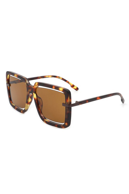 
                  
                    Beatrice Sunglasses
                  
                