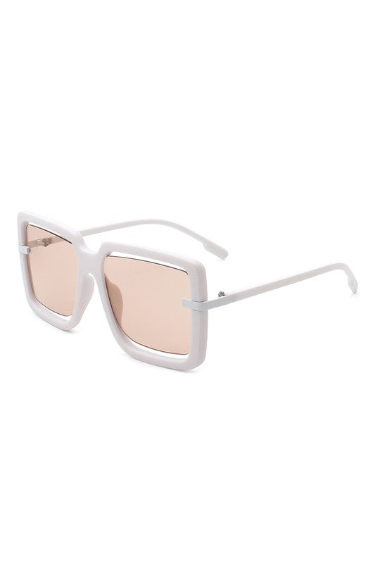 
                  
                    Beatrice Sunglasses
                  
                