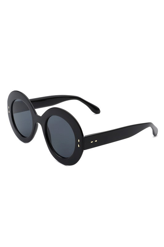 
                  
                    Oversize Round Oval Large Fashion Women Sunglasses
                  
                