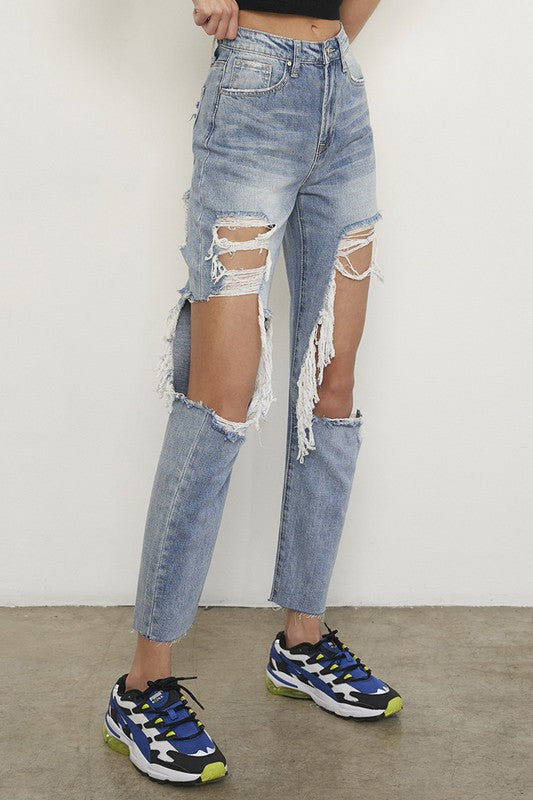 
                  
                    HIGH RISE DESTROYED BOYFRIEND JEANS
                  
                