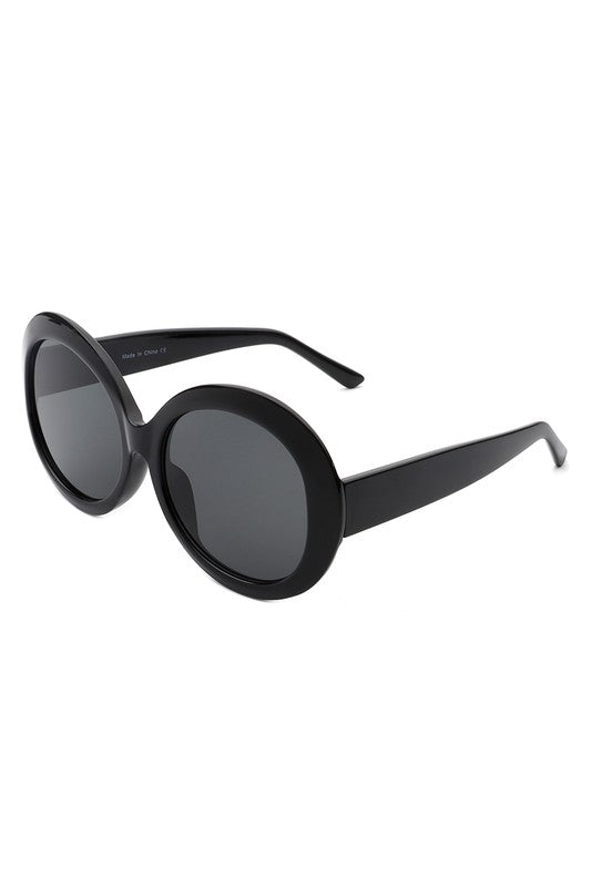 
                  
                    Julia Sunglasses
                  
                