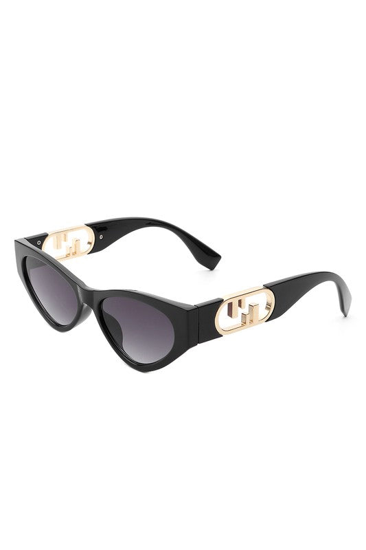 
                  
                    Women Fashion Retro Cat Eye Sunglasses
                  
                