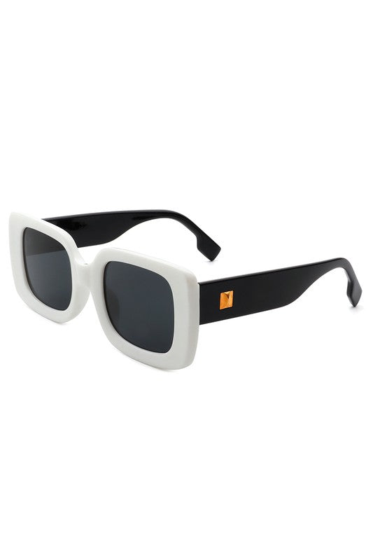 
                  
                    Elaine Sunglasses
                  
                