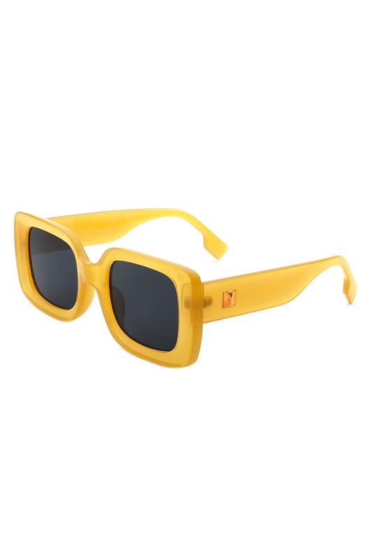 
                  
                    Elaine Sunglasses
                  
                