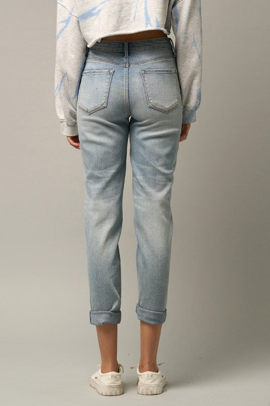 
                  
                    STRETCH PREMIUM GIRLFRIEND JEANS
                  
                