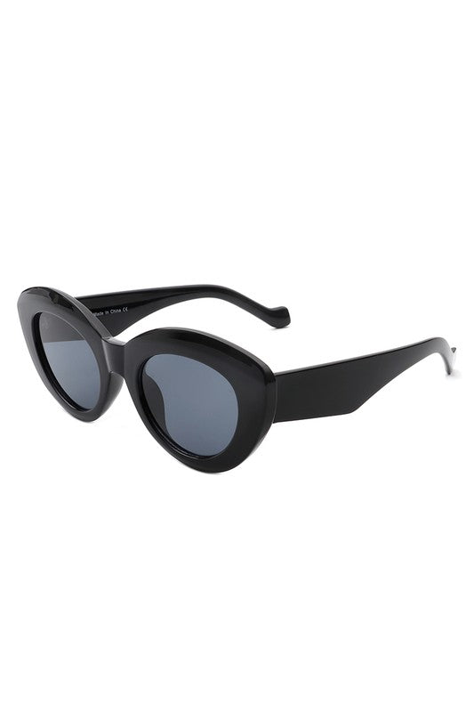 
                  
                    Billie Sunglasses
                  
                