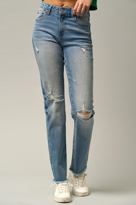 Frayed Hem Tapered Jeans