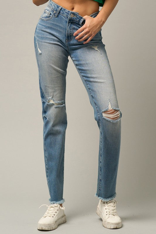 Frayed Hem Tapered Jeans