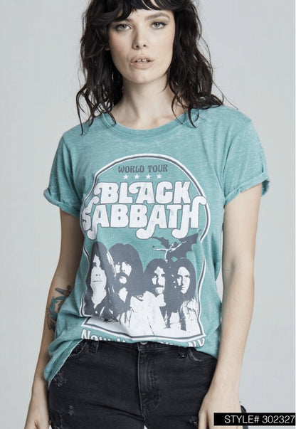 302327 - 530 Black Sabbath World Tour Burnout