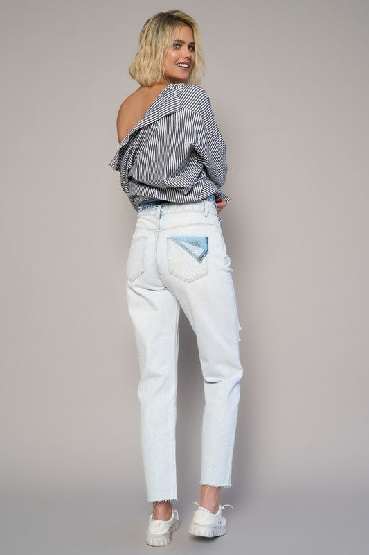 
                  
                    HIGH RISE PREMIUM STRAIGHT JEANS
                  
                