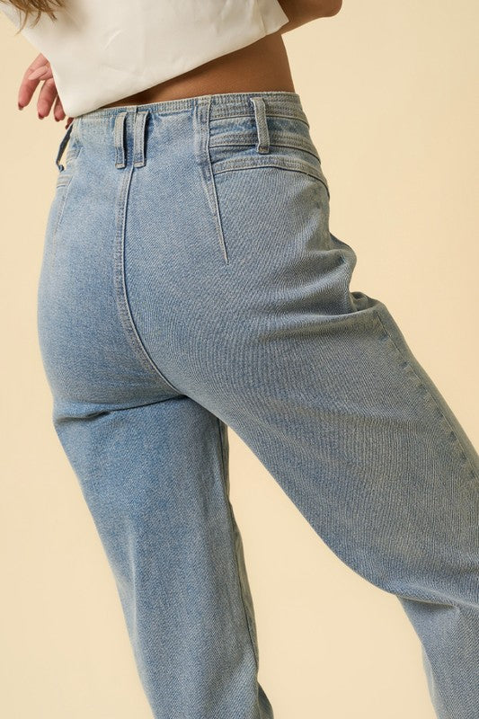 
                  
                    High Waist Seamed Tapered Jeans
                  
                