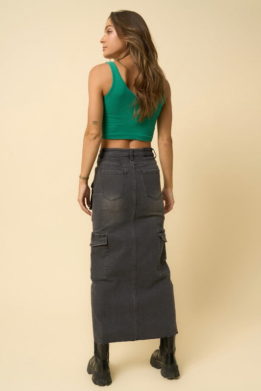 
                  
                    SUPER MAXI CARGO SKIRT
                  
                