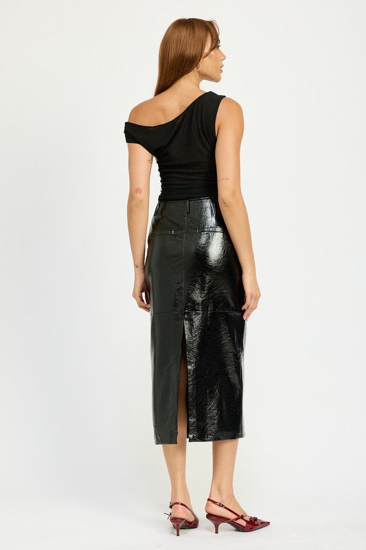 
                  
                    FITTED PENCIL SKIRT WITH SLIT
                  
                