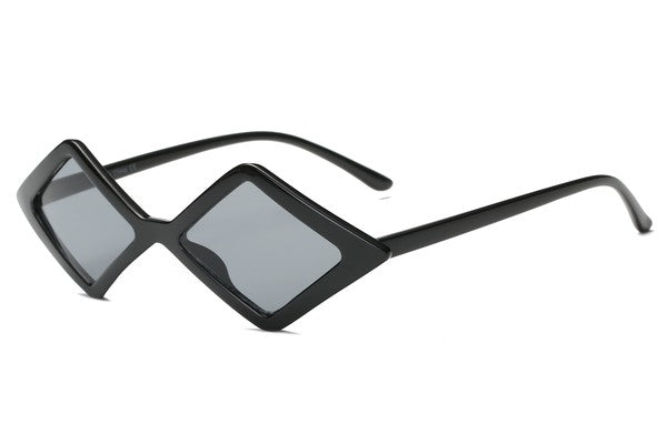 
                  
                    Tracy Sunglasses
                  
                