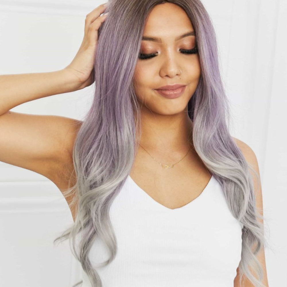 
                  
                    Elegant Wave Full Machine Synthetic Wigs in Purple 26''
                  
                